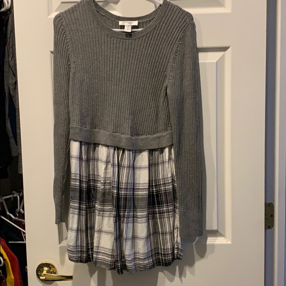 Maternity sweater